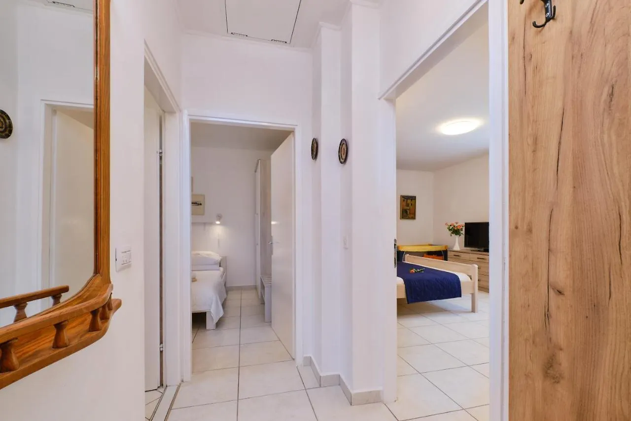 Apartments Antares Mali Lošinj Hırvatistan