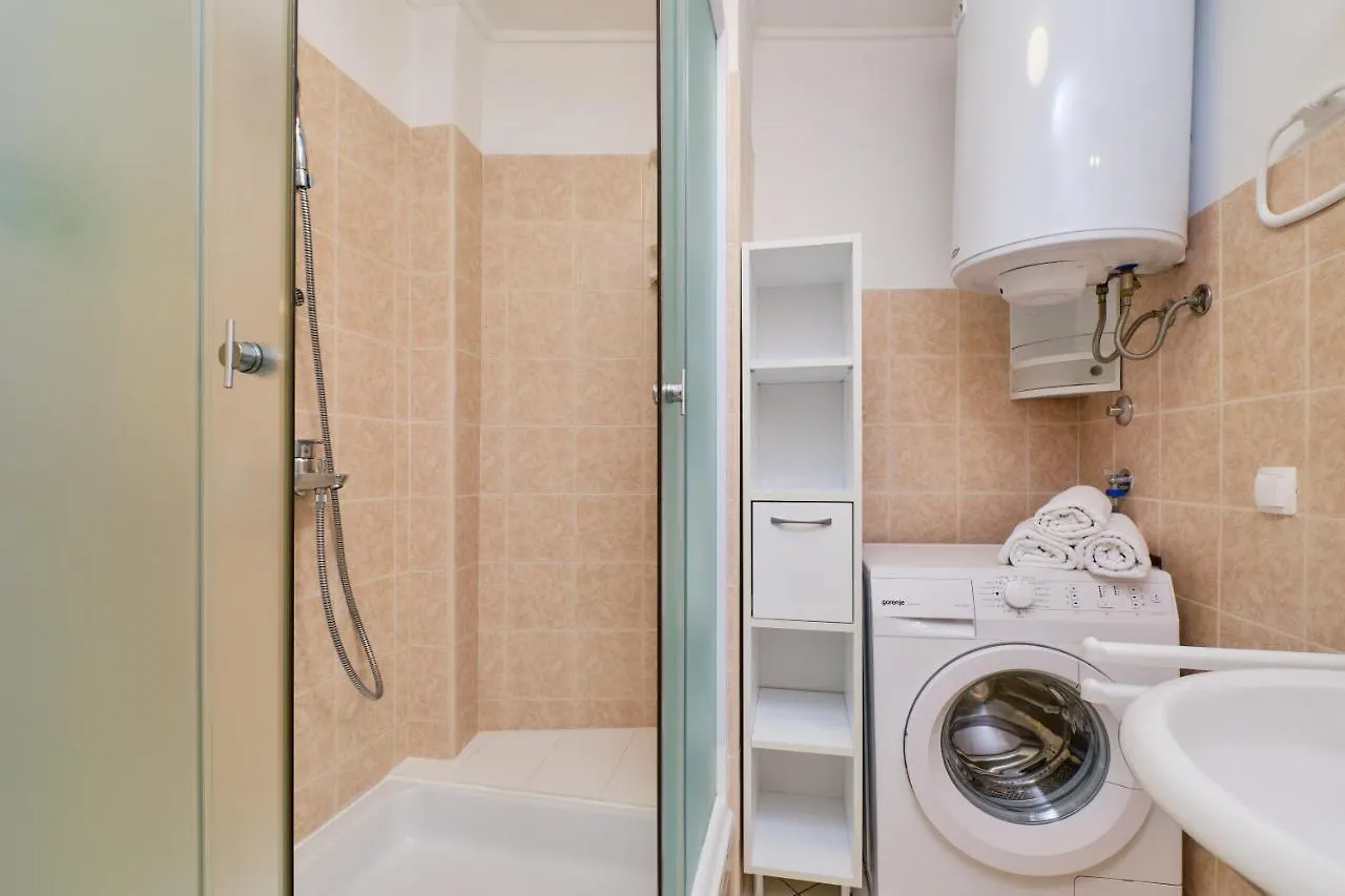 Apartments Antares Mali Lošinj Hırvatistan