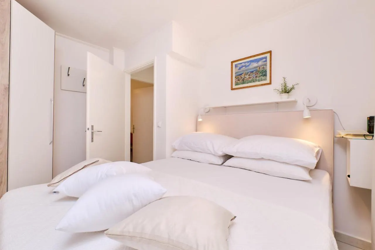 Apartments Antares Mali Lošinj